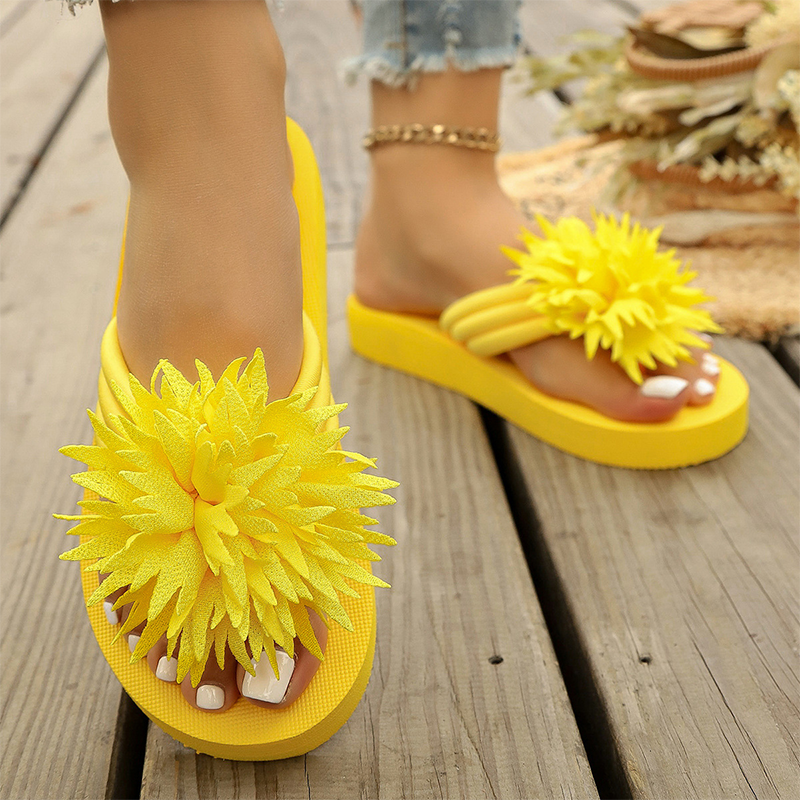 Women Floral Flip Flops Lightweight Summer Slippers
